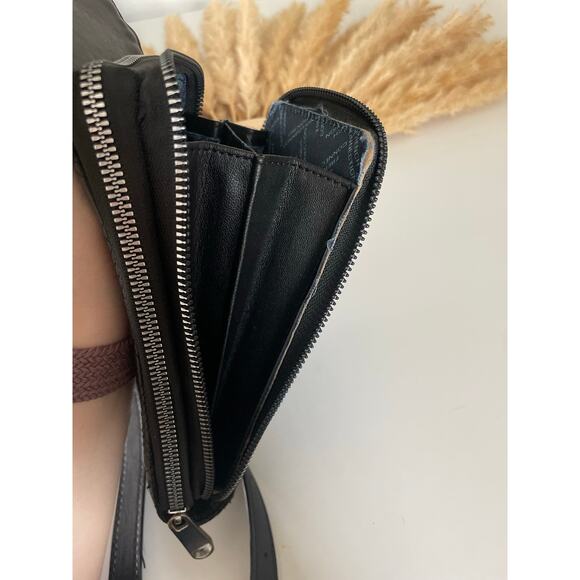 French Connection Black Quilted Crossbody Bag Faux Leather Wallet Phone Holder - Picture 7 of 10